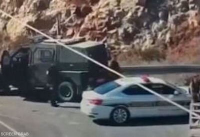 بالفيديو: فلسطيني يصدم مركبة للشرطة الإسرائيلية