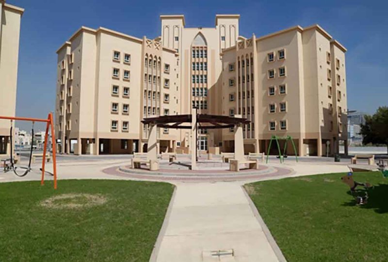 إنشاء شقق سكنية بمدينة عيسى وأم الحصم