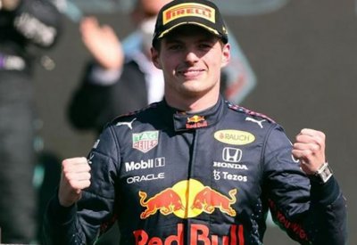 فيرستابن يفوز بسباق السرعة الأمريكي لفورمولا- 1