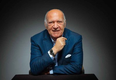 عمر خيرت يحيي حفلاً في "الشارقة الدولي للكتاب 2024"