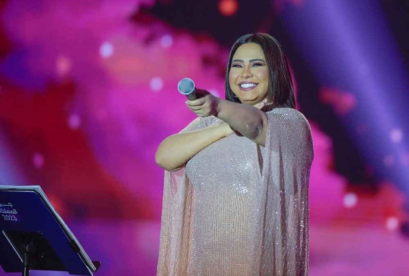 شيرين تحتفل بصدور ألبومها