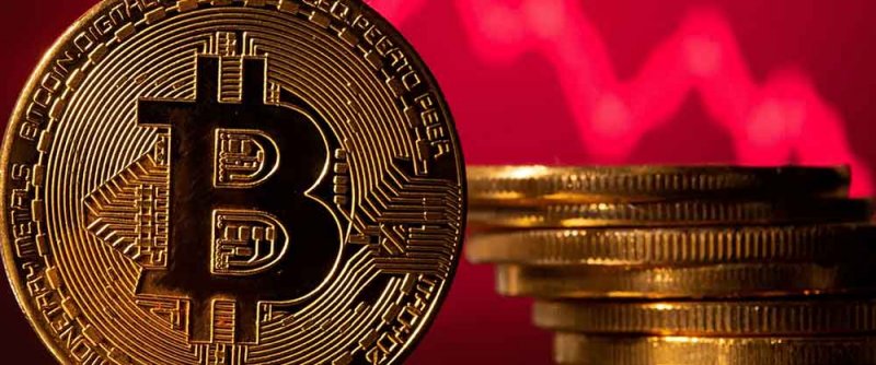 بدعم من توقعات فوز ترامب.. البتكوين تغازل الـ 70 ألف دولار