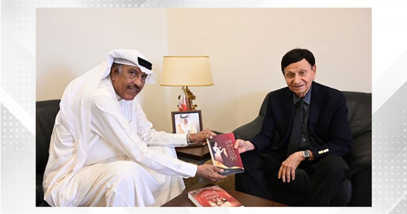 مستشار جلالة الملك للشؤون الاقتصادية يستقبل الكاتب والباحث إبراهيم راشد الدوسري