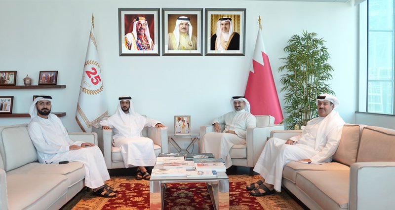 وزير الصناعة والتجارة يستعرض أوجه التعاون مع سفير دولة الإمارات