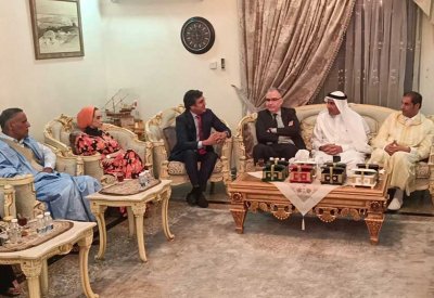 د. نوح خليفة يلتقي وفدا من الصحراء المغربية إلى جانب النائب حسن بو خماس