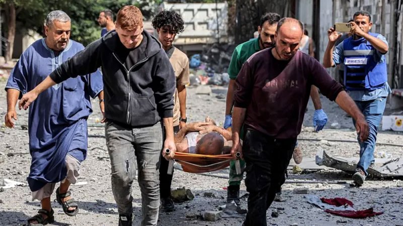 إطلاق صواريخ من غزة تجاه إسرائيل.. وغارات توقع قتلى وجرحى بالقطاع