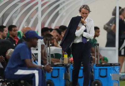 الاتحاد السعودي يفسخ تعاقده مع مانشيني