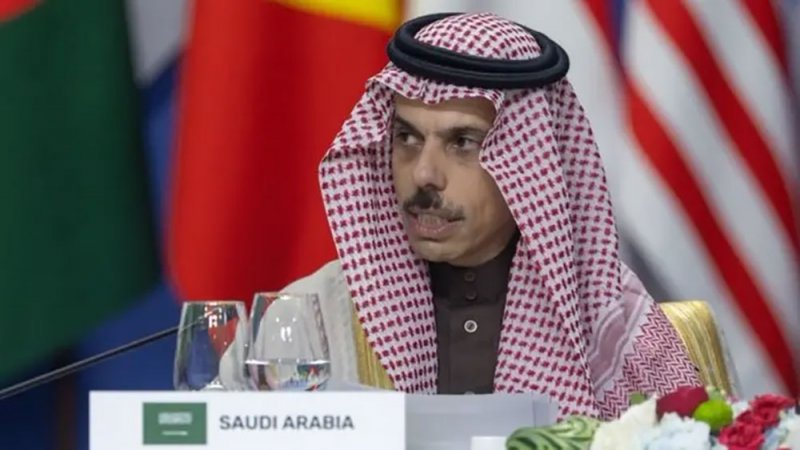 وزير الخارجية السعودي: قلقون من تصاعد التوترات العالمية