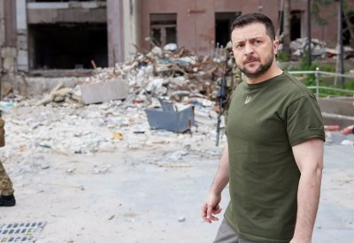 زيلينسكي يتحدث عن جنود كوريا الشمالية.. وموقع بدء القتال