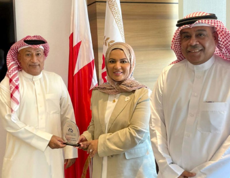 الرئيس التنفيذي لـ “تمكين”  تلتقي نقابة عمال “جارمكو”