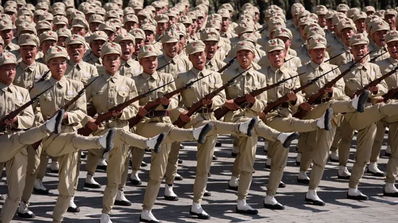 امتعاض بالجيش الروسي من جنود الحليف كيم.. تسريبات تفضح