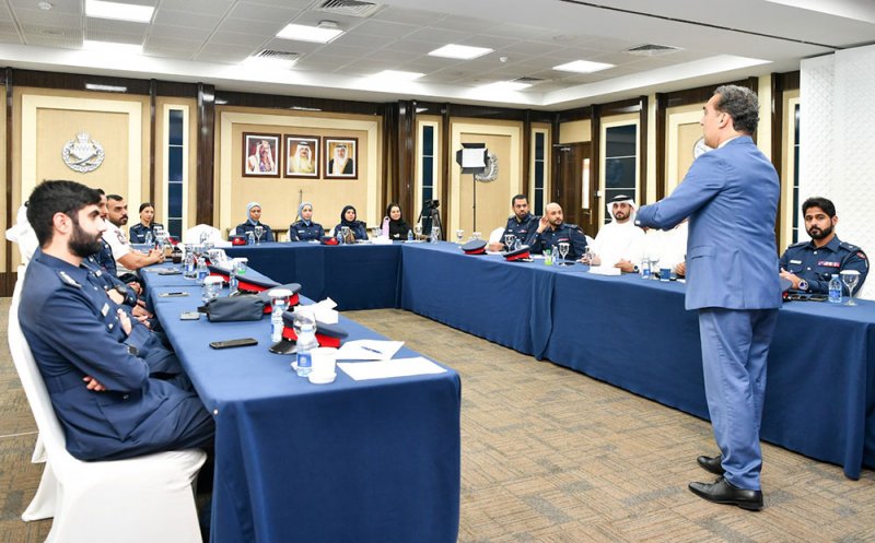 "الإعلام والثقافة الأمنية" تختتم دورة تدريبية عن تطوير المهارات والظهور الإعلامي