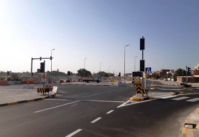 "الأشغال": إشارة ضوئية جديدة على تقاطع شارع ريَا مع طريق5219 في قلالي