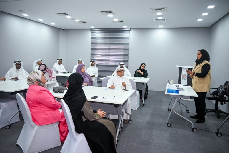 "التنمية السياسية" يختتم دورة "مهارات التواصل لأعضاء مجلس أمانة العاصمة والمجالس البلدية"
