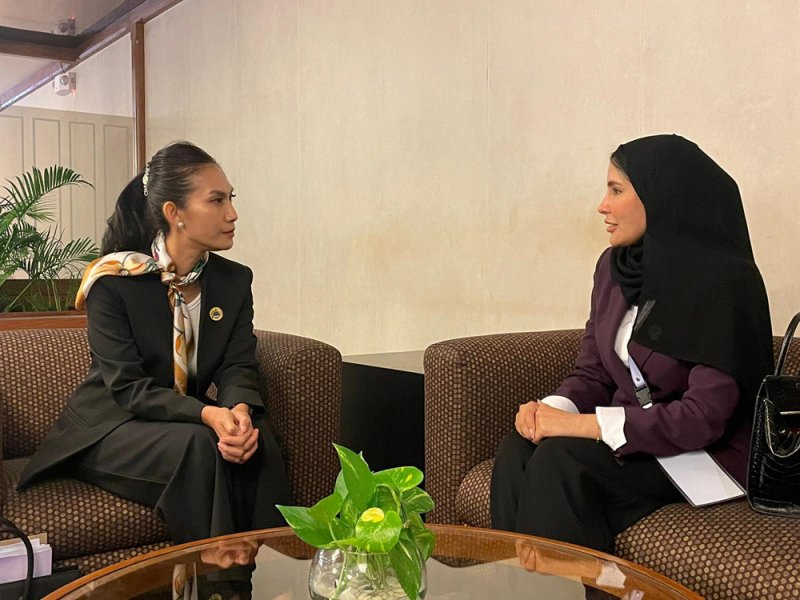 مدير عام التعاون الدولي بوزارة الخارجية تجتمع مع وزيرة الدولة بوزارة شؤون المرأة بكمبوديا