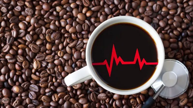 إياك وشرب القهوة عند الاستيقاظ.. إليك الوقت المثالي