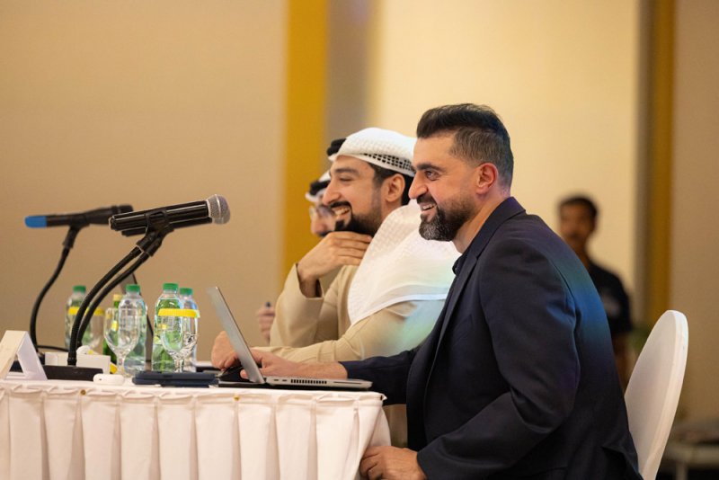 اسحاق ابراهيم اسحاق رئيسا للاتحاد البحريني لرفع الأثقال بالتزكية