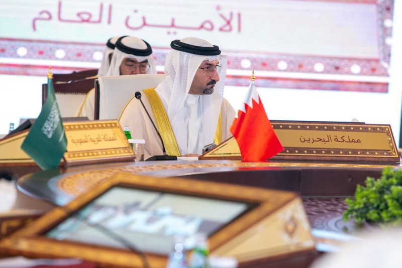 وزير “الصناعة”: البحرين تدعم التكامل والتعاون والتنسيق مع الأشقاء الخليجيين