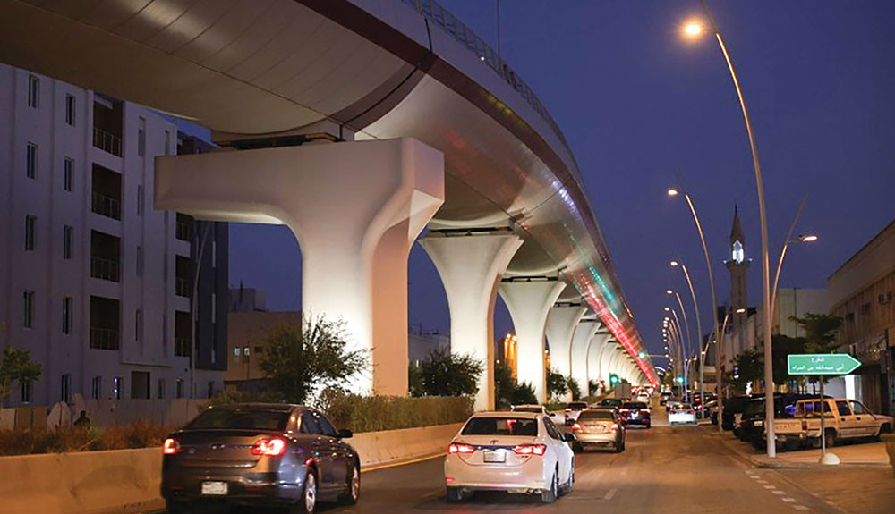 أحد مسارات مترو الرياض في السعودية 