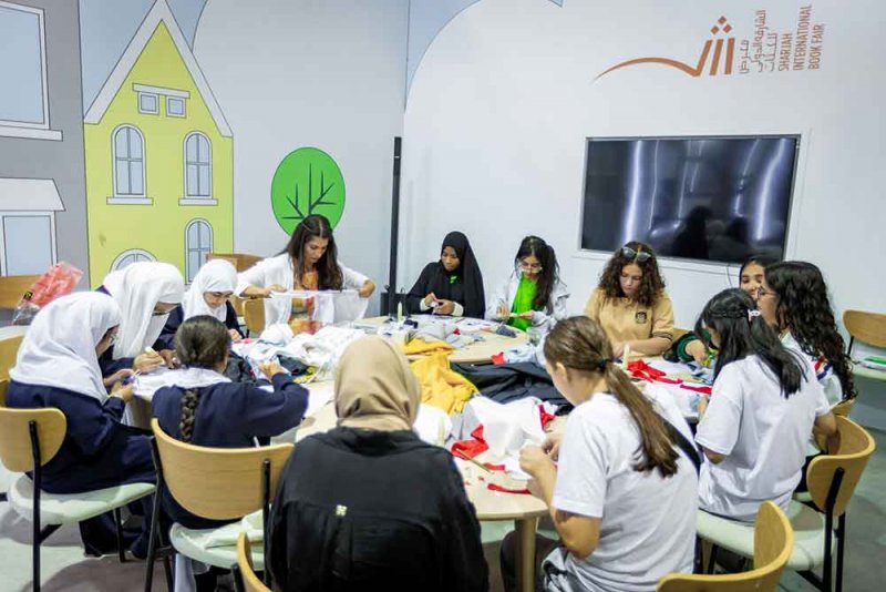 600 ورشة في "الشارقة الدولي للكتاب 2024"... تجارب شاملة للمعرفة ومهارات الحياة