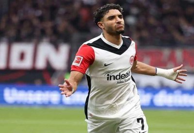 بايرن ميونخ يستهدف ضم عمر مرموش