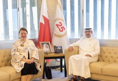 وزير "العدل" سفيرة تركيا لدى البحرين بذلت جهودًا بتعزيز العلاقات بالمجال العدلي