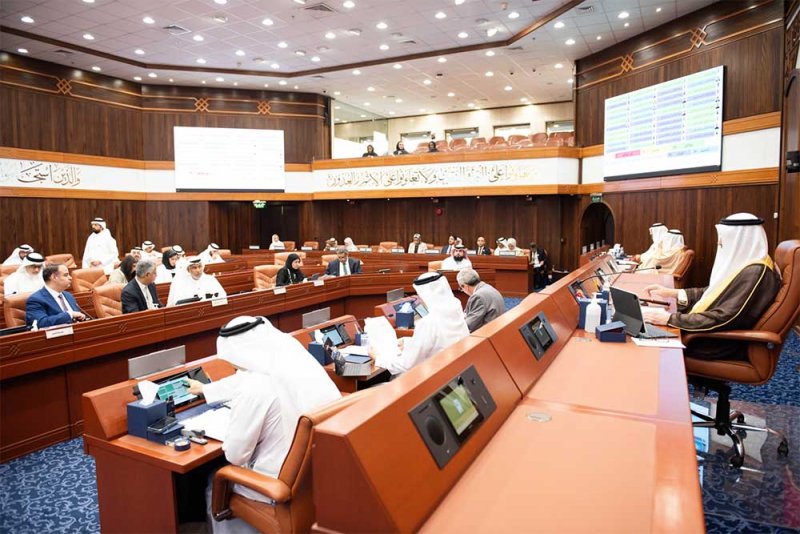 رفع نسبة بحرنة الطواقم الطبية والفنية والتمريضية في المؤسسات الصحية الخاصة