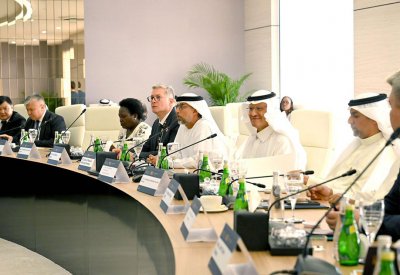 وزير النفط والبيئة يشارك باجتماعات الطاولة المستديرة بمعرض ومؤتمر "أديبك 2024"