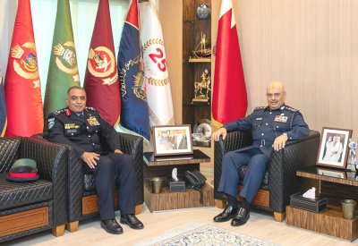رئيس الأمن العام يستقبل الملحق الأمني الأردني بسفارة المملكة الأردنية الهاشمية لدى المملكة