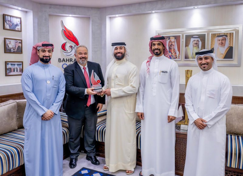 الأمين العام للجنة الأولمبية يستقبل الرئيس التنفيذي للاتحاد الدولي لرفع الأثقال