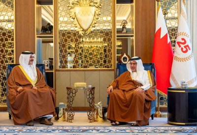 سمو ولي العهد رئيس الوزراء يلتقي أسامة العصفور ويثني على جهوده خلال فترة عمله كوزير للتنمية الاجتماعية
