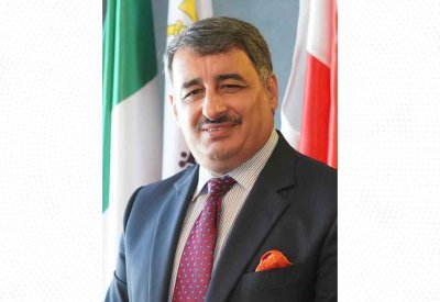  رئيس جامعة البحرين الطبية يشيد بدور الأطباء البحرينيين في نهضة المملكة الصحية