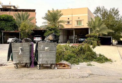 بلديون يشكون شح عدد حاويات القمامة.. ومجمعات جديدة "خارج الحسابات"