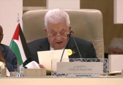 عباس يدعو لوقف الحرب الإسرائيلية.. ومنح فلسطين عضوية أممية كاملة