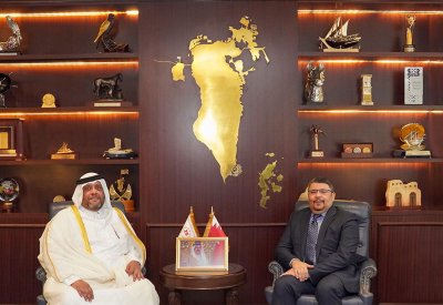وزير الكهرباء" يستعرض مجالات التعاون مع سفير دولة قطر لدى مملكة البحرين