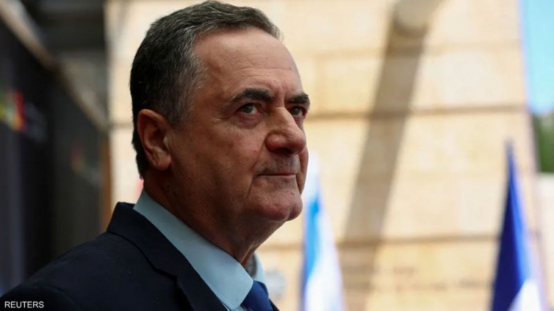 وزير الدفاع الإسرائيلي يلوّح بضرب منشآت إيران النووية