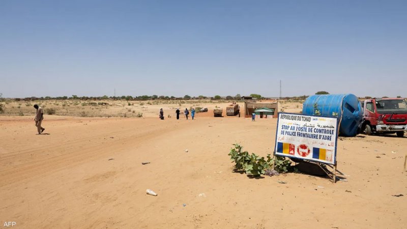 حكومة السودان تمدد فتح معبر "أدري" لإيصال المساعدات