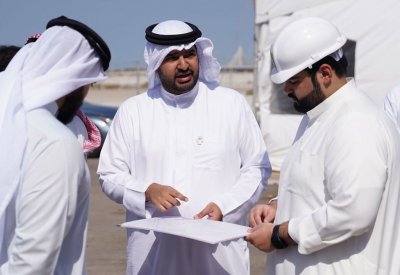 سمو الشيخ عيسى بن علي يتفقد موقع بطولة العالم لرفع الأثقال