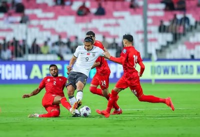 الصين تخطف الفوز من "الأحمر" بهدف قاتل