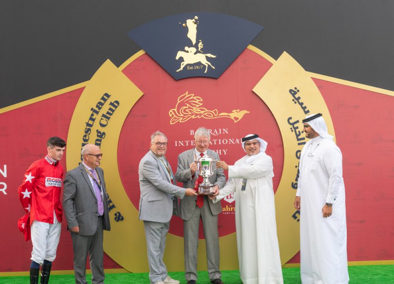 أنظار جماهير الخيل العالمية تتابع السباق الدولي المرتقب: صراع أبطال الجياد والفرسان العالميين على كأس البحرين