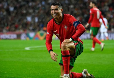 "الأمر ليس مجرد مزحة".. رونالدو يلمح إلى موعد اعتزاله