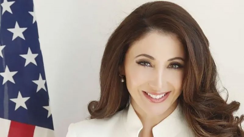 أصول أردنية في البيت الأبيض.. جوليا النشيوات زوجة مستشار ترامب للأمن القومي