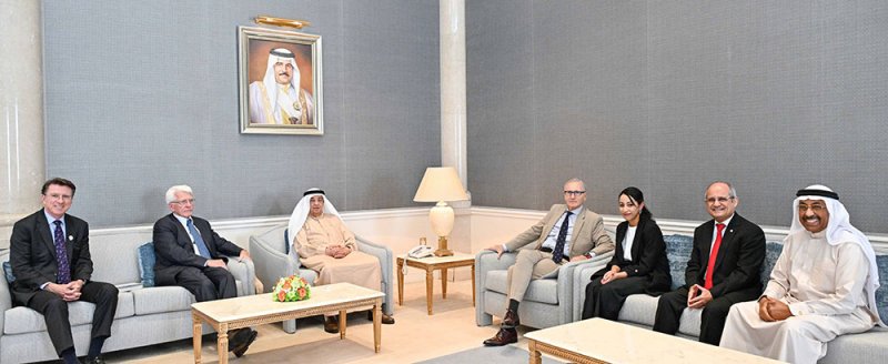 خبراء التحكيم الدولي يبدأون الجولة الأولى من تحكيم "جائزة عيسى لخدمة الإنسانية"