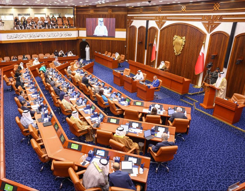 بيان الجلسة السادسة لمجلس الشورى في دور الانعقاد الثالث من الفصل التشريعي السادس