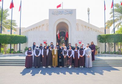 "أمانة الشورى" تستقبل طالبات "إعدادية عراد" للبنات وطلبة "الفلاح الخاصة"