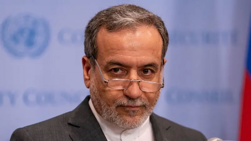 طهران تستبق عقوبات أوروبا.. "حجج واهية نفتها كييف نفسها"