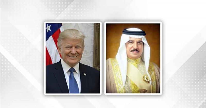 جلالة الملك المعظم يهنئ هاتفيًا الرئيس الأمريكي المنتخب دونالد ترامب بفوزه بثقة الشعب الأمريكي في انتخابات الرئاسة الأمريكية