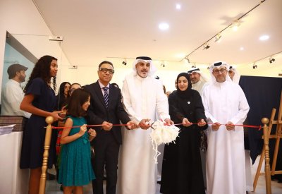 افتتاح المعرض الفني "المجهول" بحضور الشيخ محمد بن دعيج آل خليفة رئيس اللجنة البارالمبية البحرينية