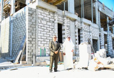 رئيس الأوقاف الجعفرية يطلّع على سير العمل في مشاريع الجوامع والمساجد بمدينة سلمان