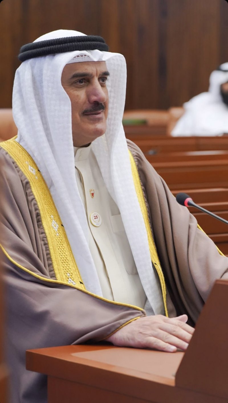 المسلم من خارج المنصة: أشيد باستراتيجية "الأشغال"